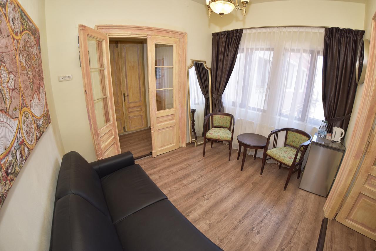 La Maisonnette Braşov Exteriör bild