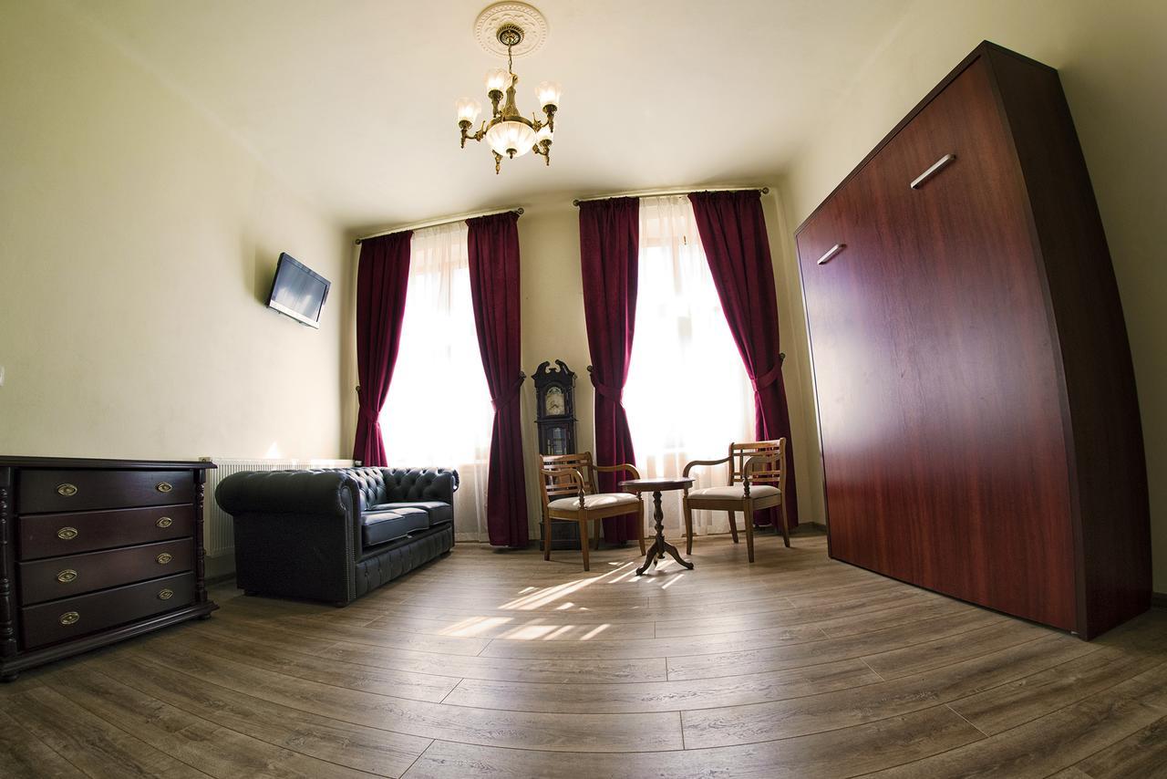 La Maisonnette Braşov Exteriör bild